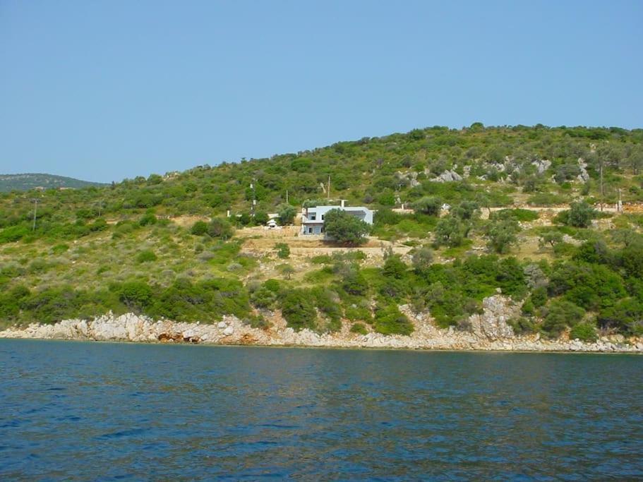 Villa With Breathtaking Views And Private Beach Agios Dimitrios  Esterno foto